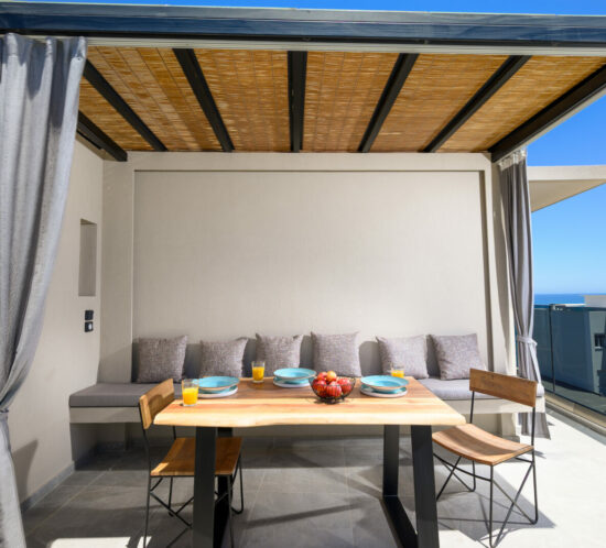 alt="beachfront suites in Hersonissos for couples at Eleana Beach Suites"